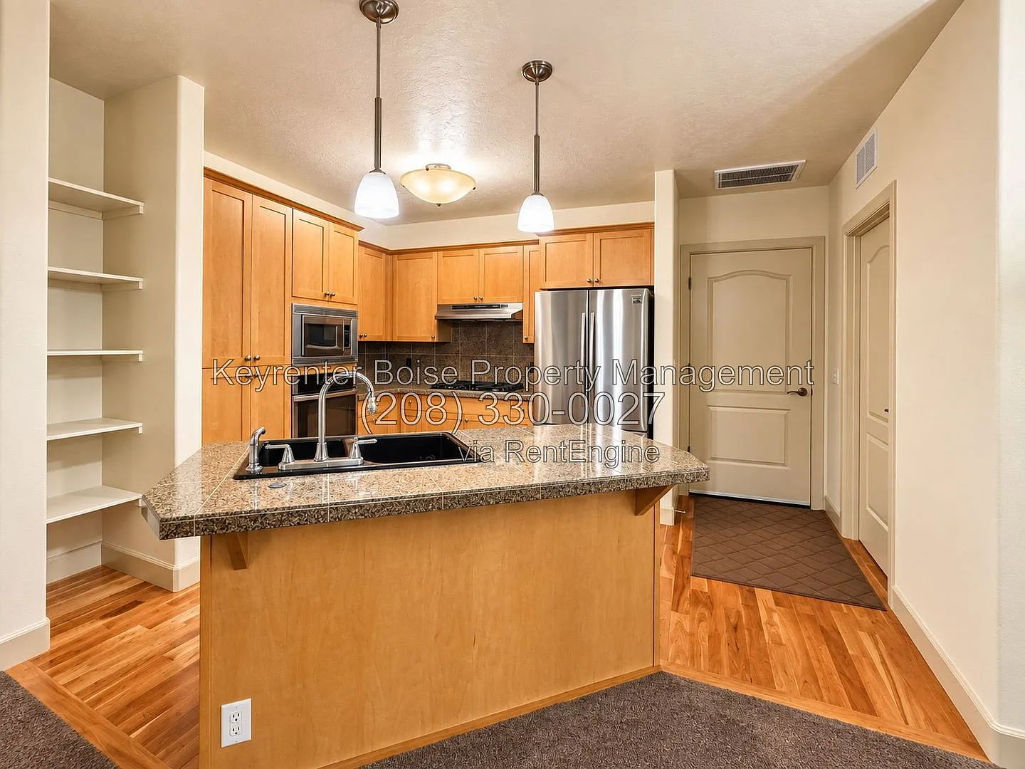 2 bed, 1.5 bath, 1084 sqft, $2,000 — Photo 4