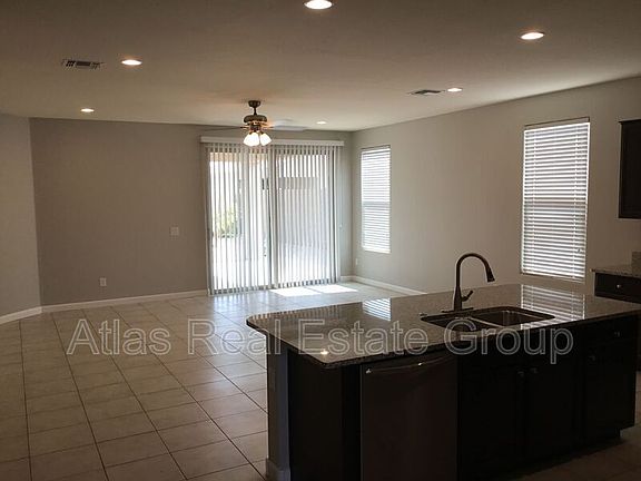 5th image of 874 W Santa Gertrudis Trl