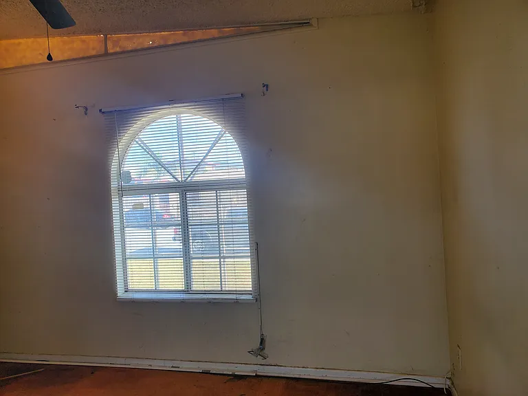 1255 W 127th St — Photo 10