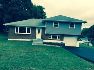 15 De Halve Maen Dr, Stony Pt, NY 10980