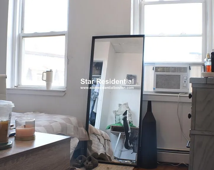 158 Salem St #7 — Photo 10