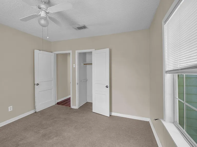 7304 Kinney St — Photo 19
