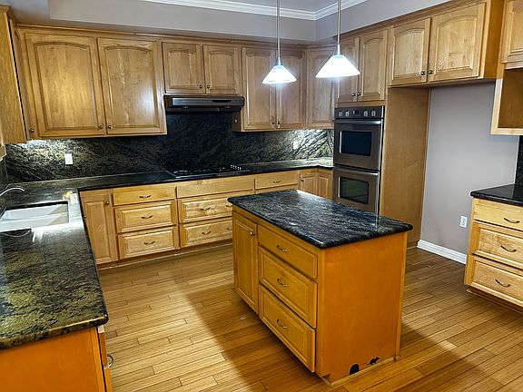 2nd image of 5560 Buffalo Ave