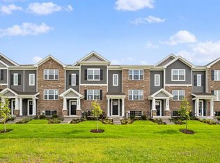 17400 Ulster Dr, Tinley Park, IL 60477
