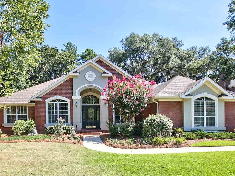 1st image of 1216 Conservancy Dr E