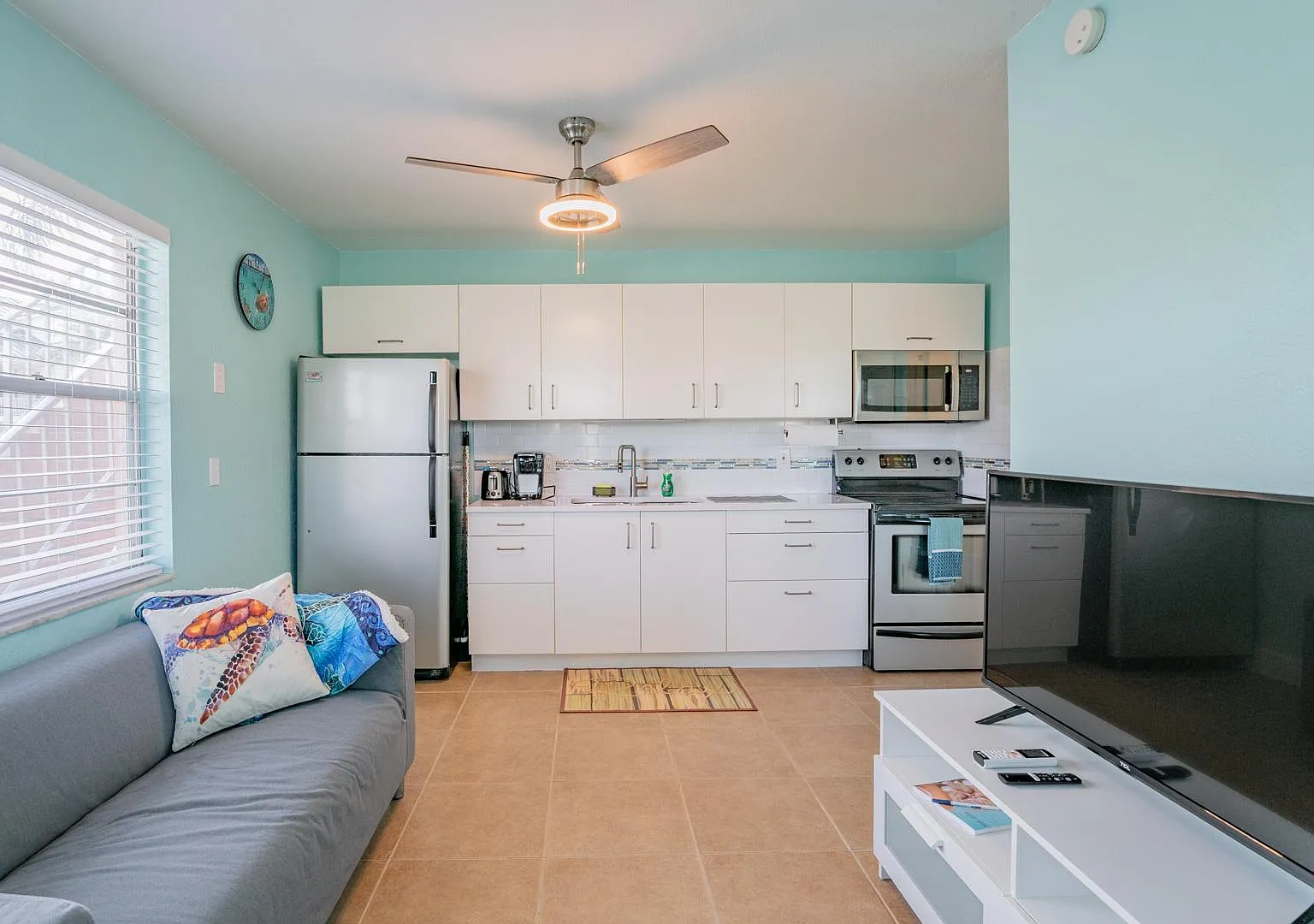 1 bed, 500 sqft, $1,700 — Photo 1