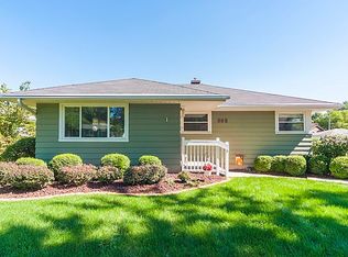 809 Hammerschmidt Ave, Lombard, IL 60148