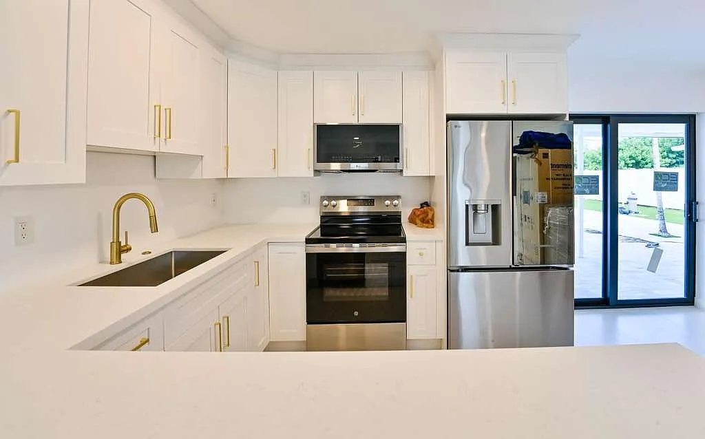 2 bed, 1.5 bath, 1100 sqft, $3,890 — Photo 4