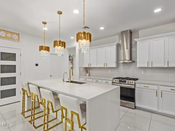 7616 W BERRIDGE Lane, Glendale, AZ 85303