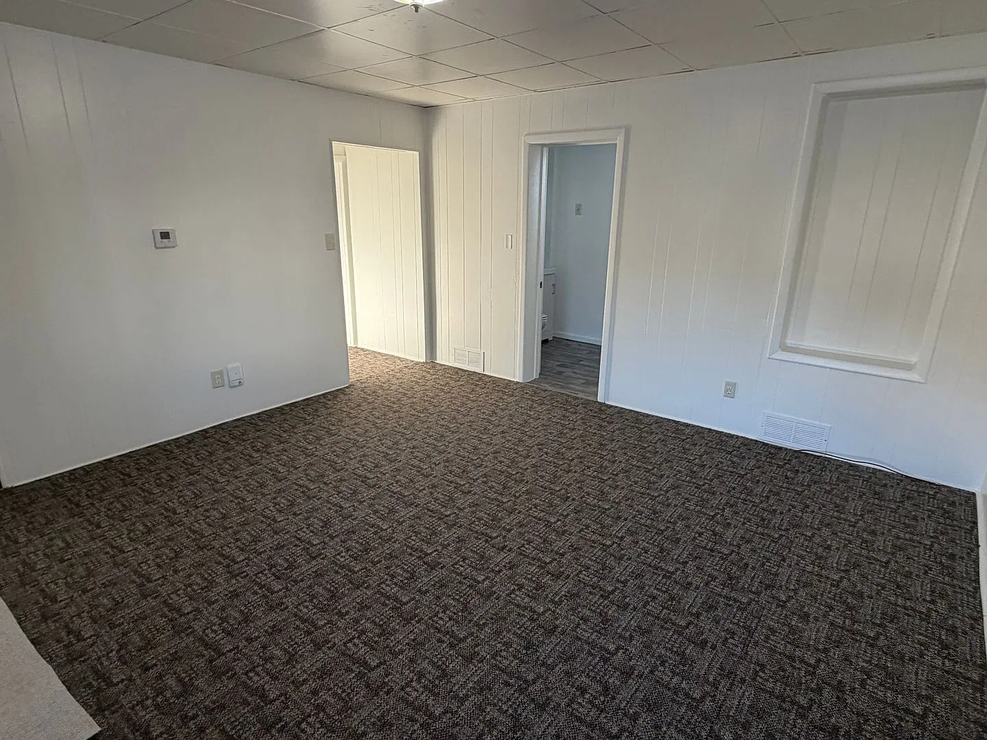 3-Bedroom 1 Bath Single Family Home Close to Downtown — Photo 3