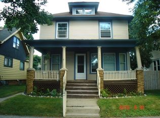 1328 Arthur Ave, Racine, WI 53405