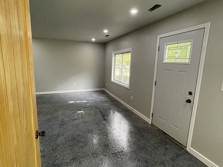1526 Wedgewood Dr — Photo 18