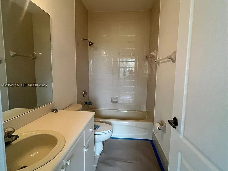 7200 NW 177th St #2067 — Photo 7