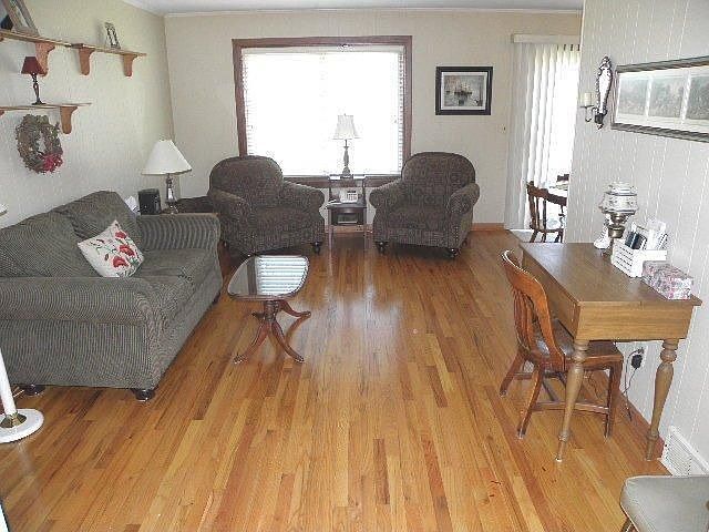 2nd image of 27035 Clarpointe Dr