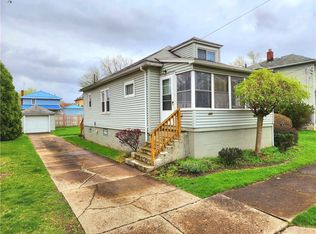 489 McClure Ave, Sharon, PA 16146