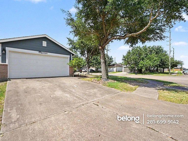 20739 Dickinson Manor Ln — Photo 6