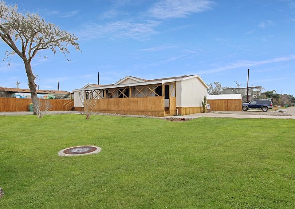 2431 Bay Oaks Harbor Dr, Baytown, TX 77523 Zillow