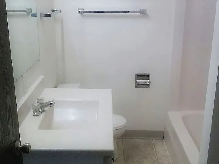 2 Bedroom 1 Bath apartment in Ankeny IA — Photo 8