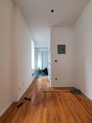 Rented by Bond New York | media 20