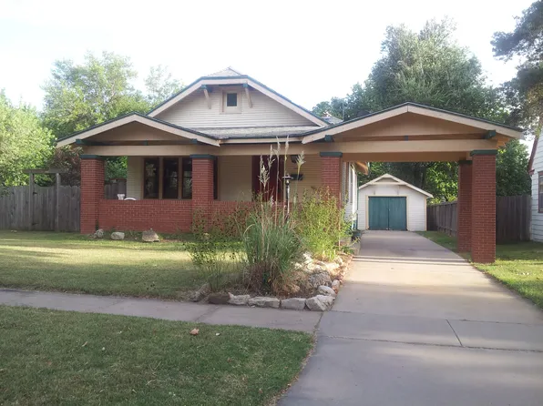 3447 E Murdock Ave, Wichita, KS 67208