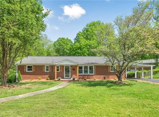 815 S Westview Dr, Winston Salem, NC 27103