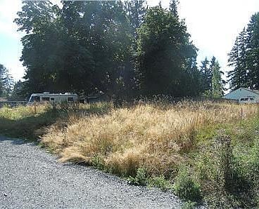 2nd image of 8906 20th St SE