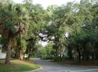 3 Topsail Ct, Savannah, GA 31411