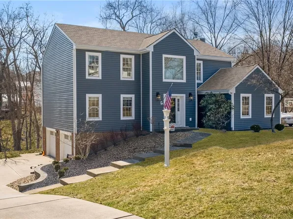 109 Beacon Hill Dr, Cranberry Township, PA 16066