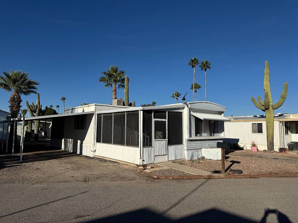 1st image of 3115 N Fairview Ave #174