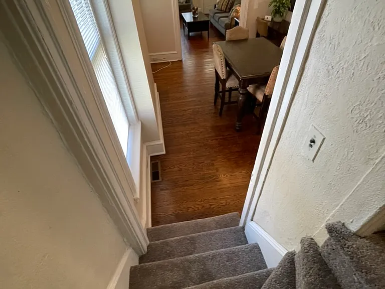 725 Grace St — Photo 16