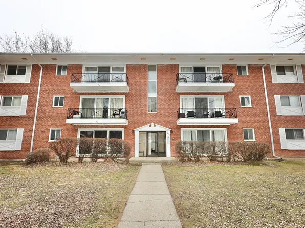 10111 Old Orchard Ct Unit 101, Skokie, IL 60076