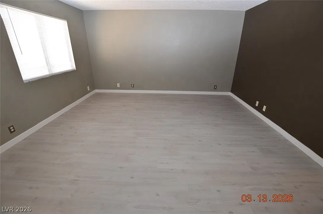 2 bed, 2.0 bath, 864 sqft, $800 — Photo 3