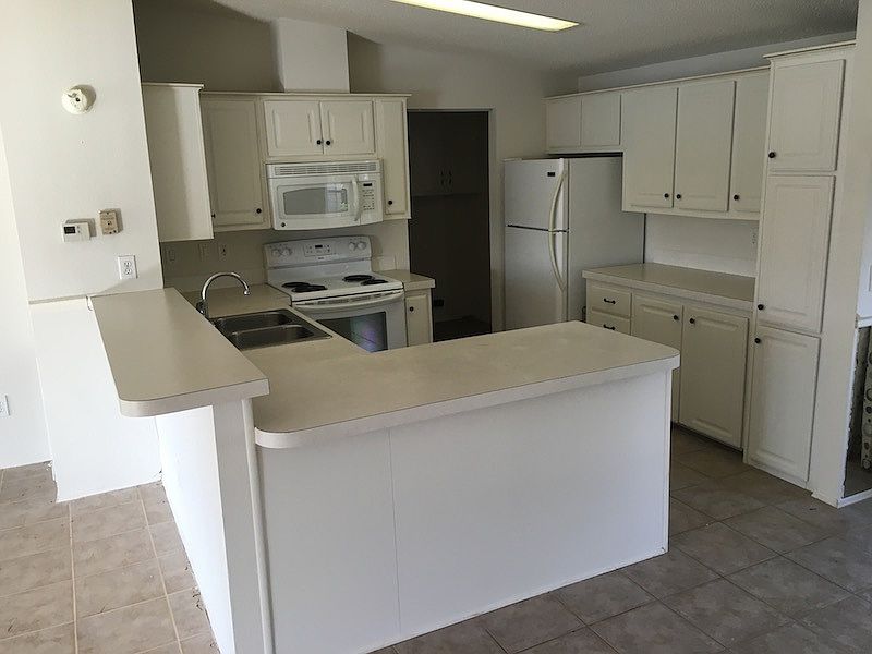 1st image of 4013 Las Brisas Pl