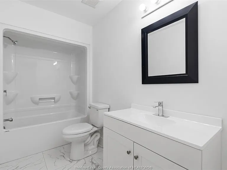 1746 Buckingham Dr #2 — Photo 18