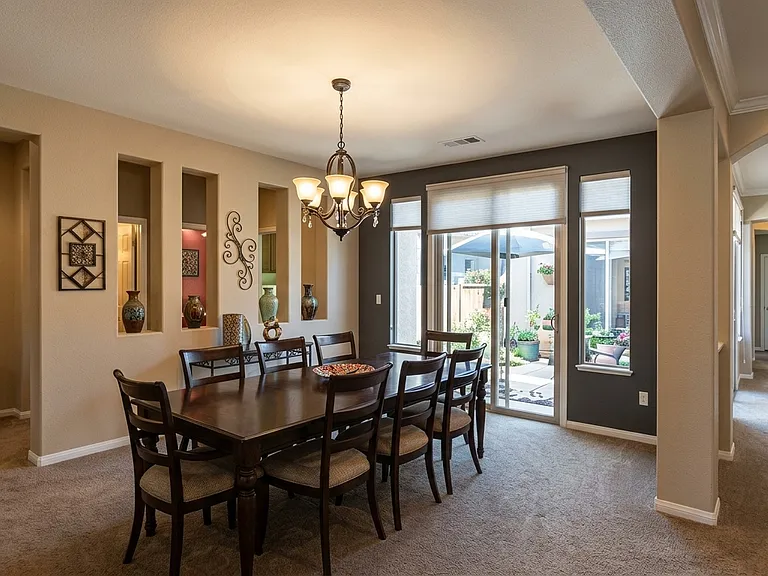 5170 Garlenda Dr — Photo 8
