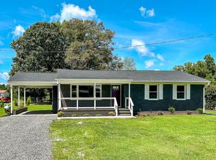 1005 Country Club Rd, Roxboro, NC 27574