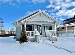 501 S 11th St, Escanaba, MI 49829