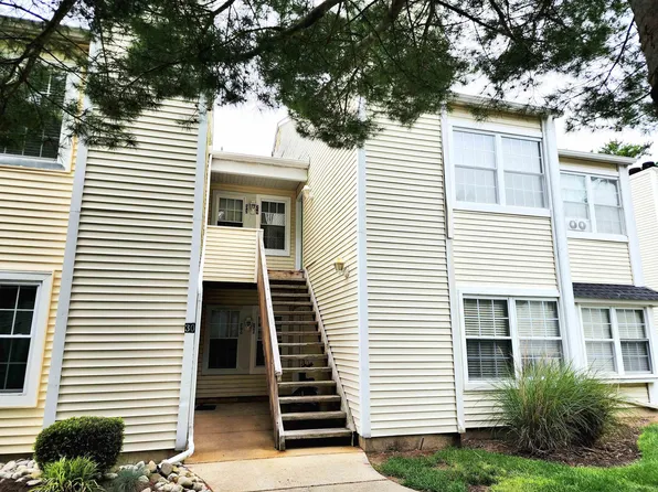 28 Driftwood Ct #28, Absecon, NJ 08205