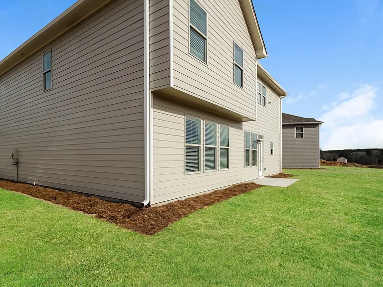 Summerwell Cedarcrest — Photo 45