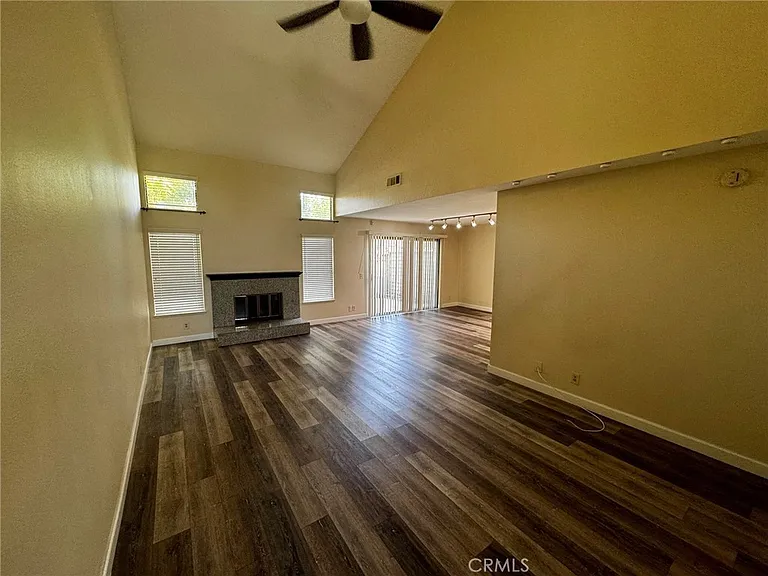 1953 Cobblefield Way — Photo 10