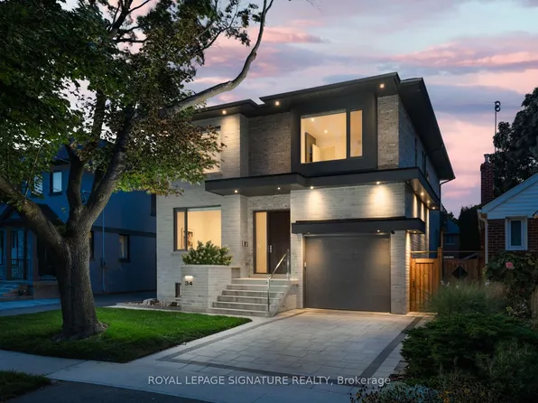 34 Edgecroft Rd, Toronto, ON M8Z 2B6