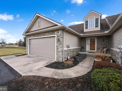 10 Gantz Mdws, Mount Joy, PA, 17552