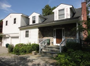 101 Hoyt St, Darien, CT 06820