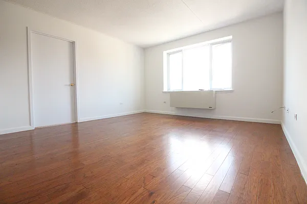 Rented by Corcoran | media 10