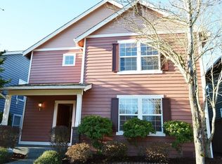 9827 228th Ter NE, Redmond, WA 98053