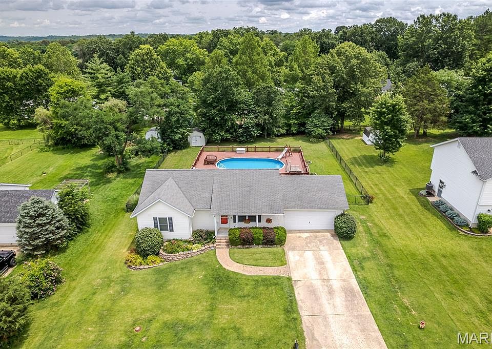 1st image of 7712 Meadow View Cir