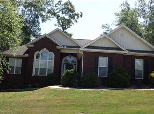 71 Summertime Pkwy, Deatsville, AL 36022