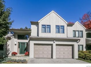 21 Redwood Dr, Somers, NY 10589