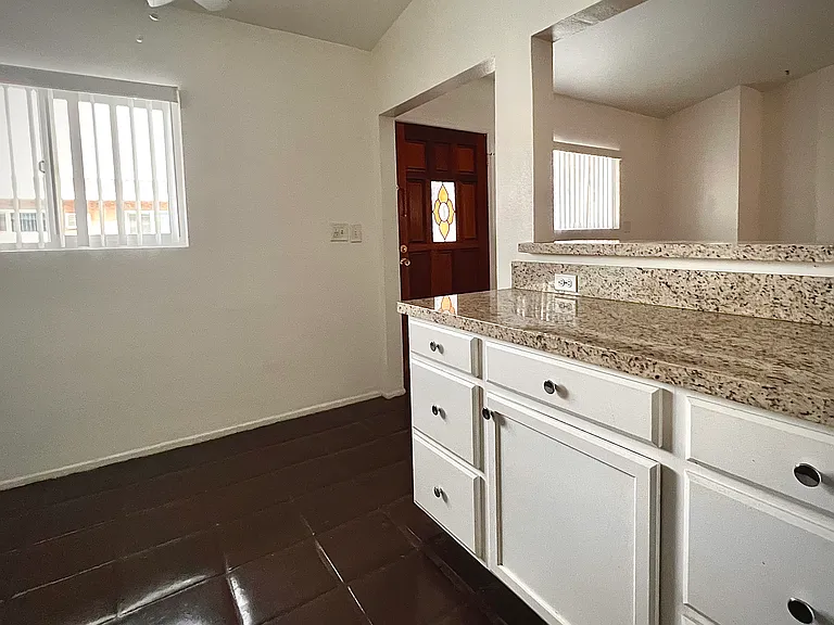 561 S Highland Dr #2 — Photo 6
