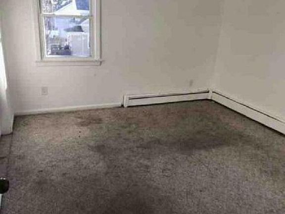 5th image of 1166 Reservoir Ave